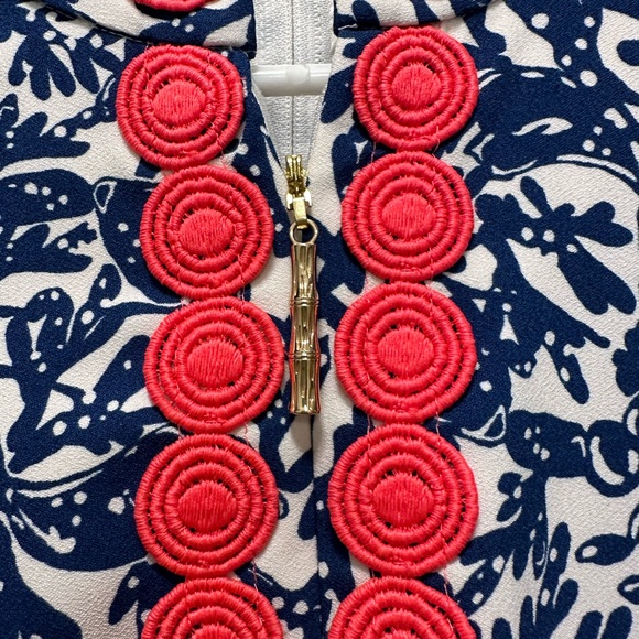 Lilly Pulitzer Lobster Print Dress with Shorts, Size 0. Like-new - Picture 4 of 7